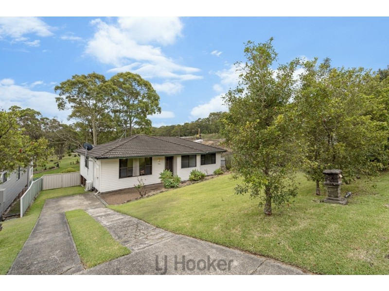282 Lake Road, Glendale NSW 2285
