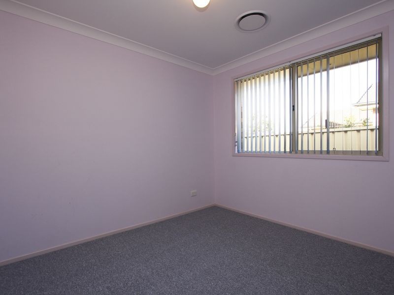 10 Karong Avenue, Maryland NSW 2287