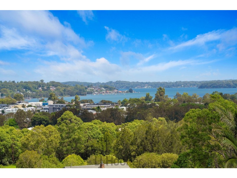 16 Kentmere Drive, Lakelands NSW 2282