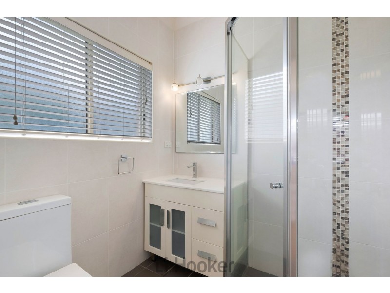 16 Kentmere Drive, Lakelands NSW 2282