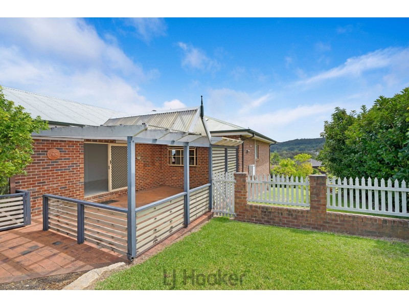 16 Kentmere Drive, Lakelands NSW 2282