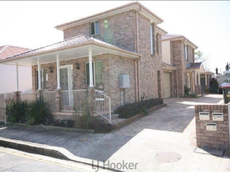 1/25 Howden Street, Carrington NSW 2294