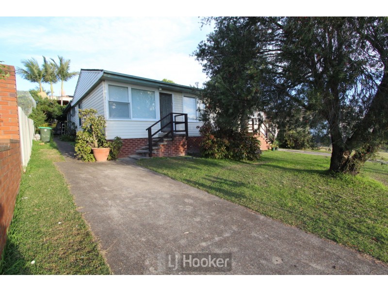 1/56 Dilkera Avenue, Valentine NSW 2280