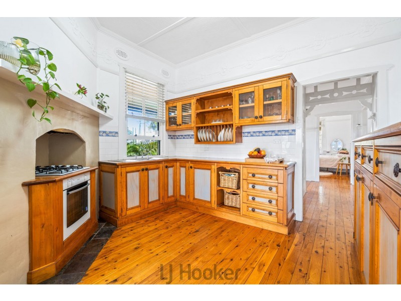 15 Rens Street, Booragul NSW 2284