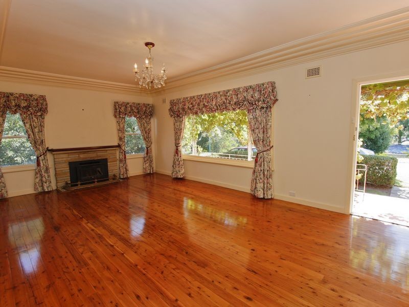 37 Croft Road, Eleebana NSW 2282