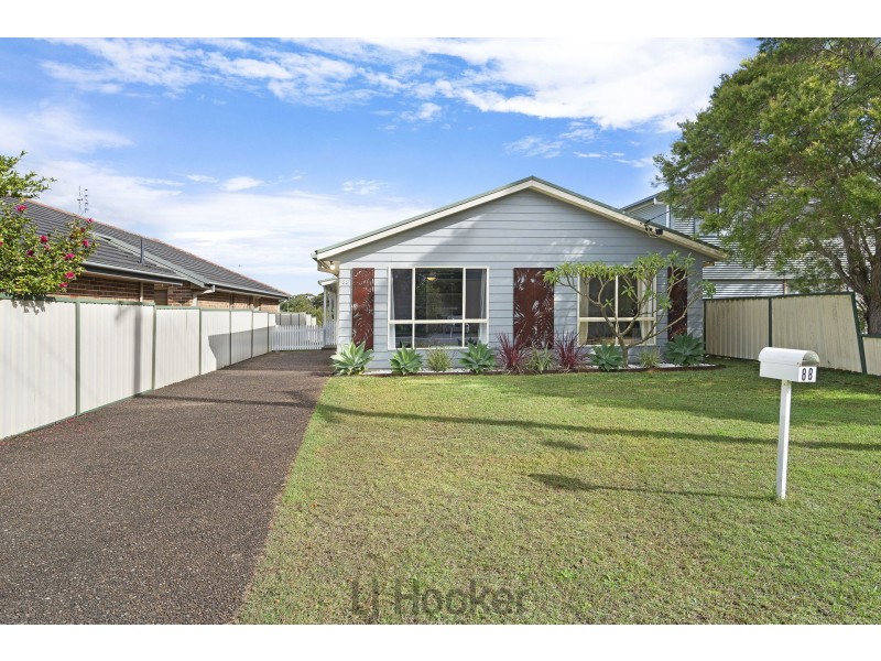 88 Yarrawonga Park Road, Yarrawonga Park NSW 2264