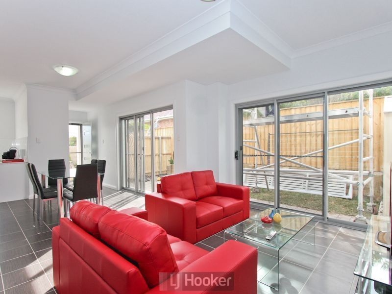 Room 1, 1/10 Steel Street, Jesmond NSW 2299