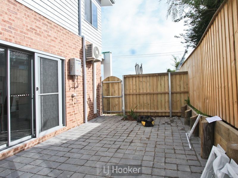 Room 1, 1/10 Steel Street, Jesmond NSW 2299