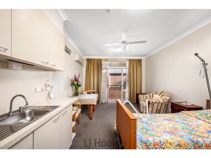 205/3 Violet Town Road, Mount Hutton NSW 2290