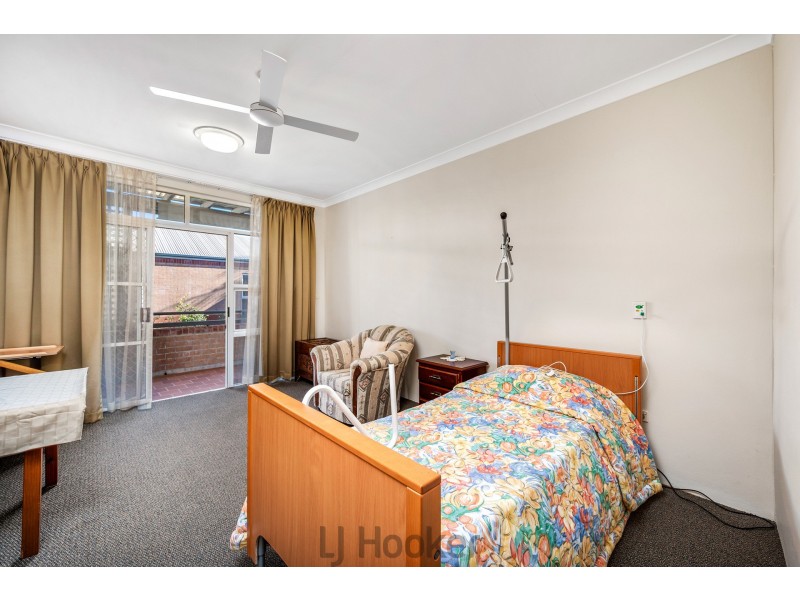 205/3 Violet Town Road, Mount Hutton NSW 2290