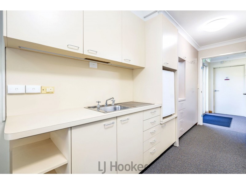 228/3 Violet Town Road, Mount Hutton NSW 2290