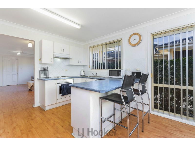 2/156 Medcalf Street, Warners Bay NSW 2282