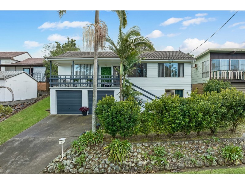 32 Robertson Road, Valentine NSW 2280
