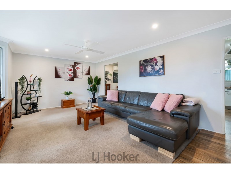 32 Robertson Road, Valentine NSW 2280