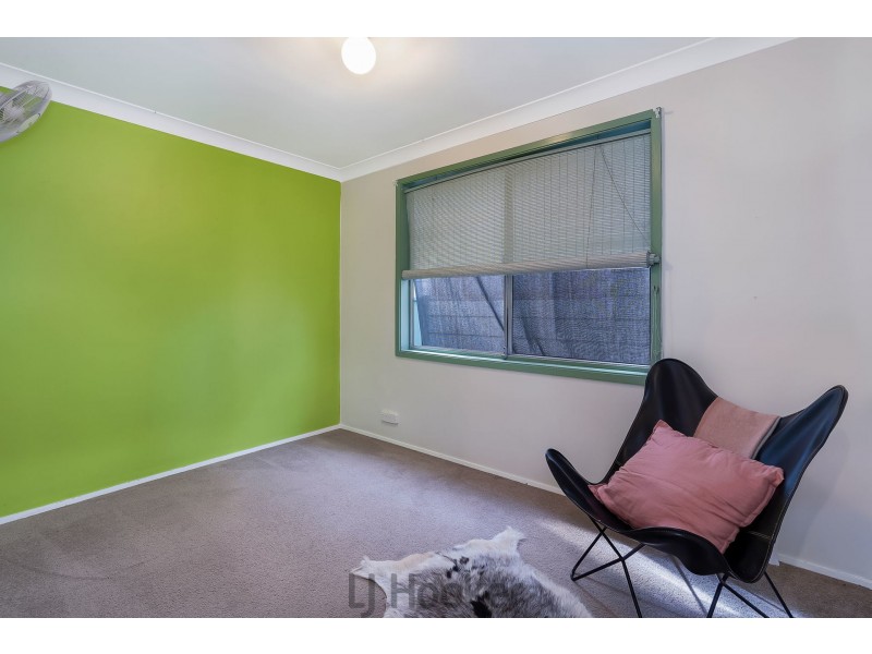32 Robertson Road, Valentine NSW 2280