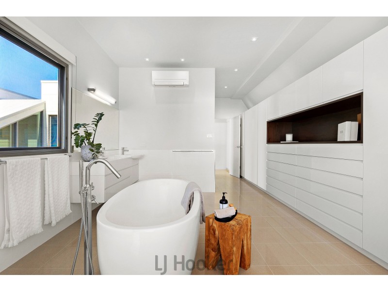 60 Dilkera Avenue, Valentine NSW 2280