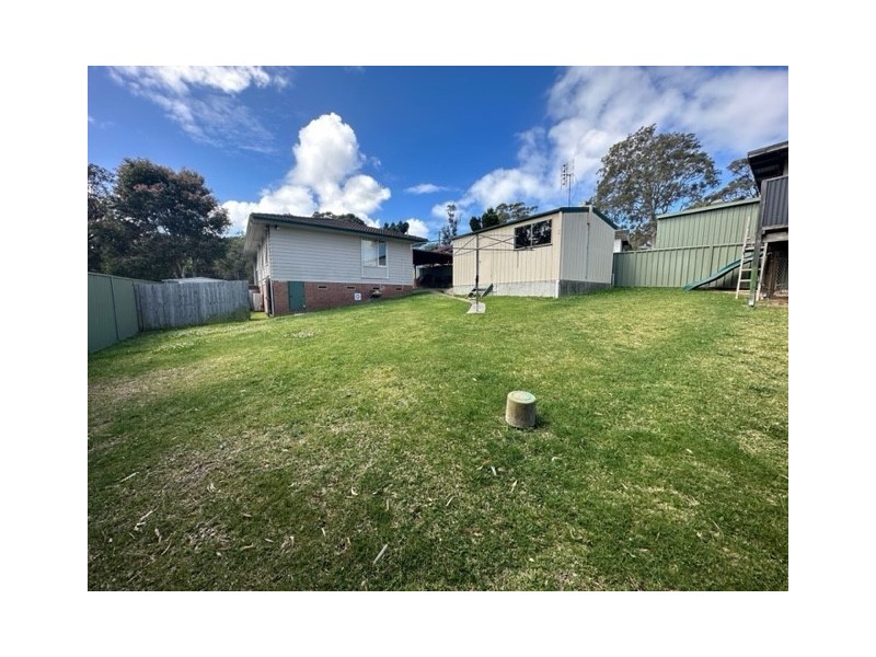 22 Threlkeld Drive, Bolton Point NSW 2283
