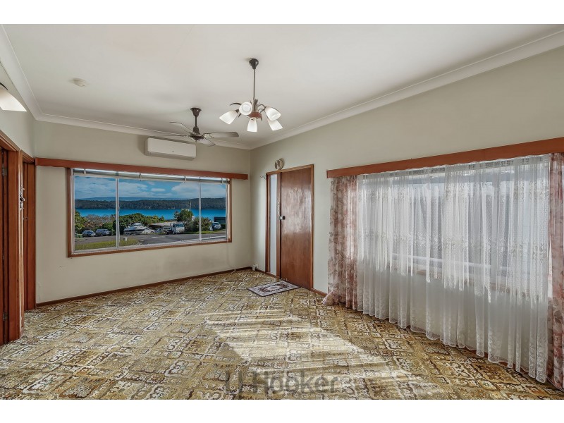 40 Bareki Road, Eleebana NSW 2282