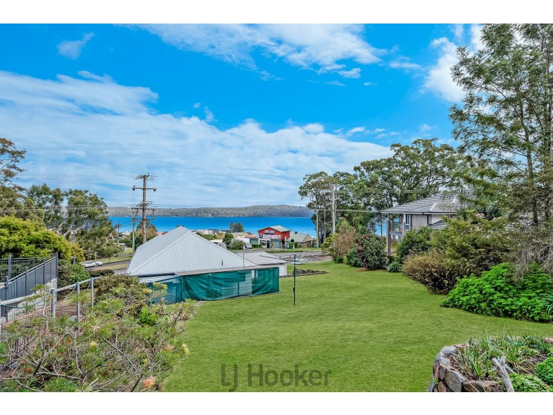 40 Bareki Road, Eleebana NSW 2282