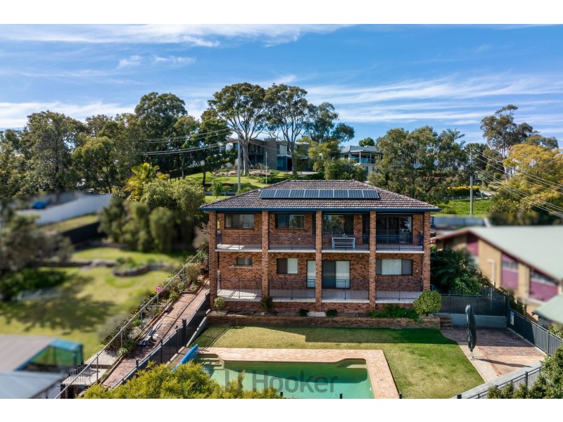 42 Bareki Road, Eleebana NSW 2282