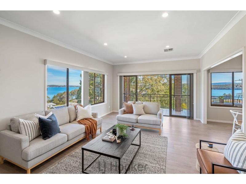 42 Bareki Road, Eleebana NSW 2282