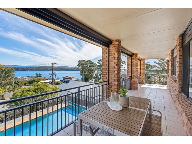 42 Bareki Road, Eleebana NSW 2282