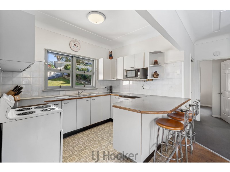 3 Jonathan Street, Warners Bay NSW 2282