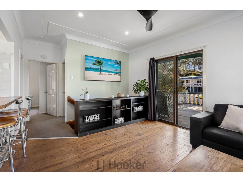 3 Jonathan Street, Warners Bay NSW 2282