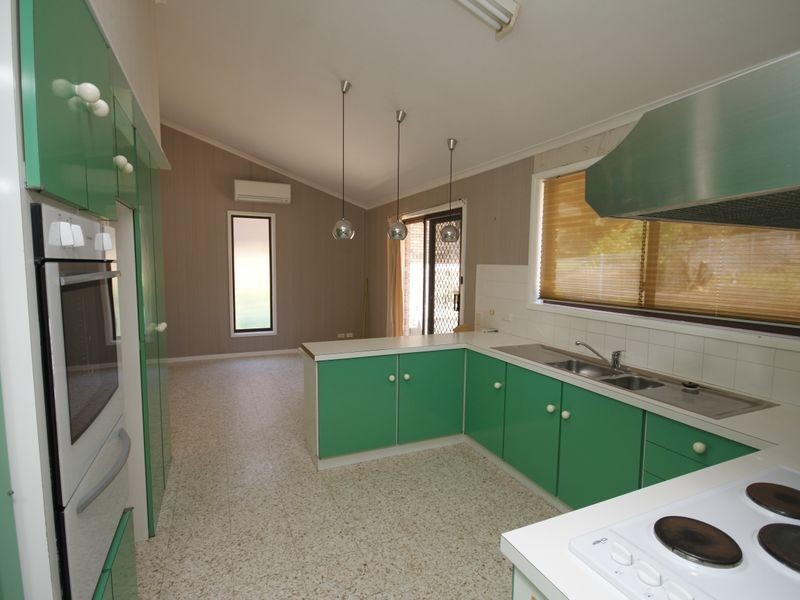 14 Rayford Street, Warners Bay NSW 2282