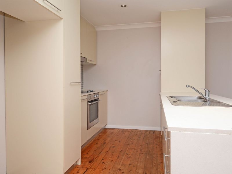 9 Sunlight Parade, Fishing Point NSW 2283