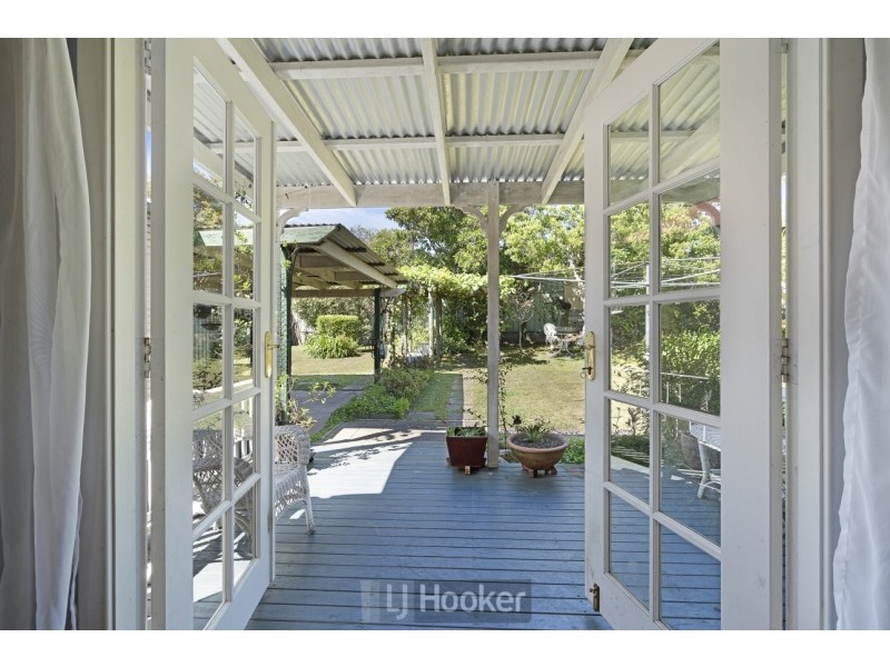 234 Awaba Road, Toronto NSW 2283