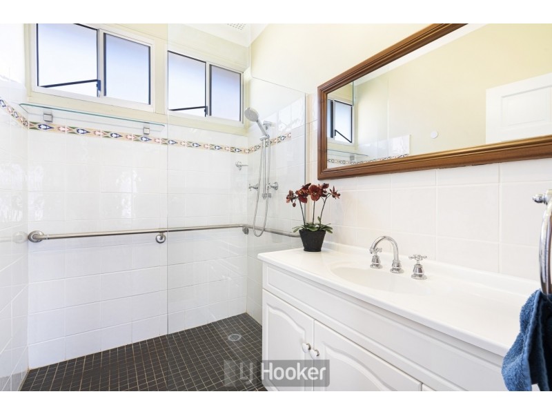 234 Awaba Road, Toronto NSW 2283