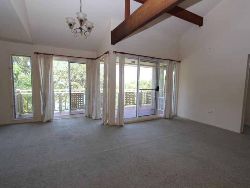 43 Beach Road, Wangi Wangi NSW 2267
