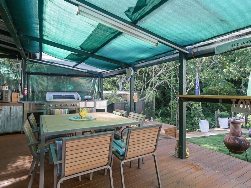 4 Coronation Street, Warners Bay NSW 2282