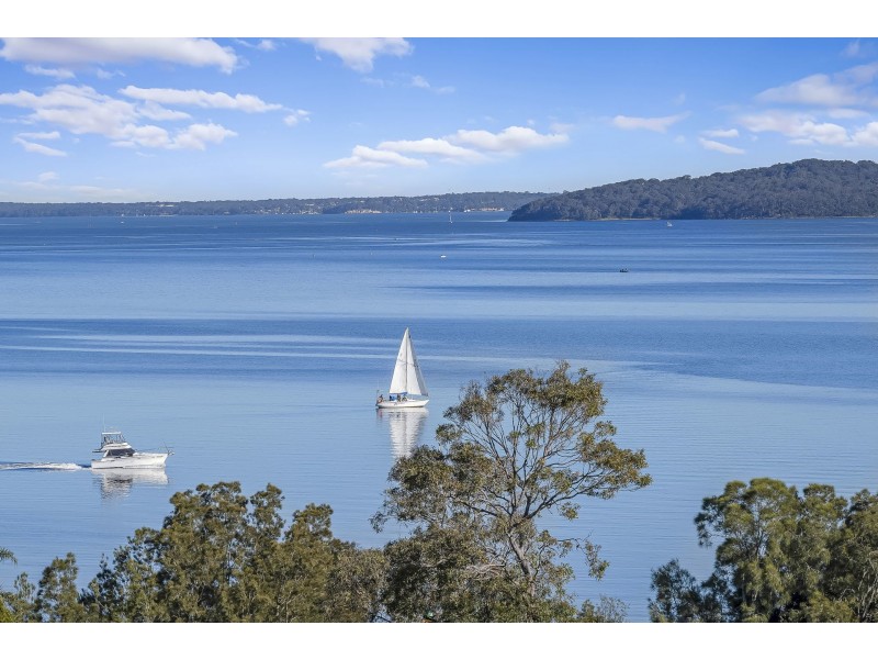 6 The Shores Way, Belmont NSW 2280