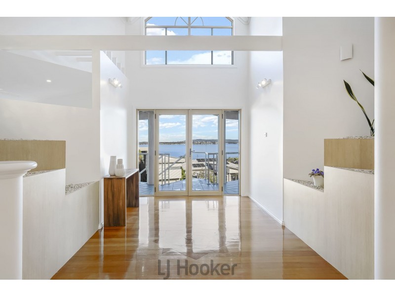 6 The Shores Way, Belmont NSW 2280