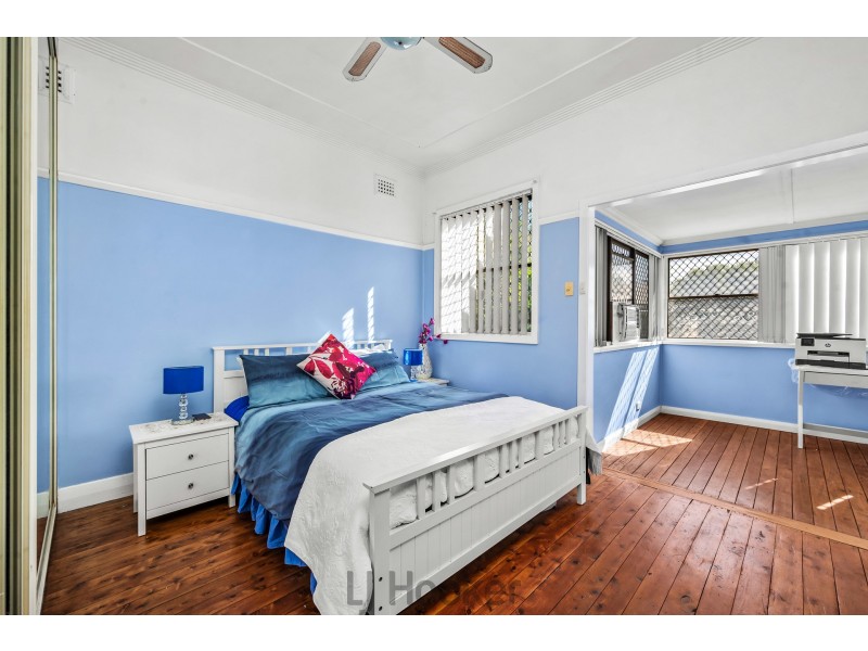 2 Vera Street, Waratah West NSW 2298