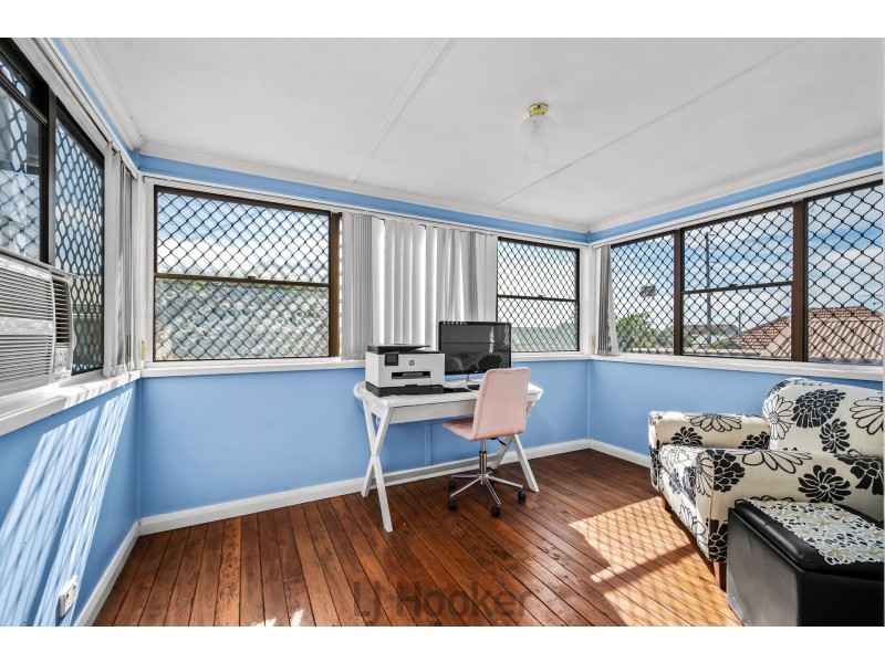 2 Vera Street, Waratah West NSW 2298