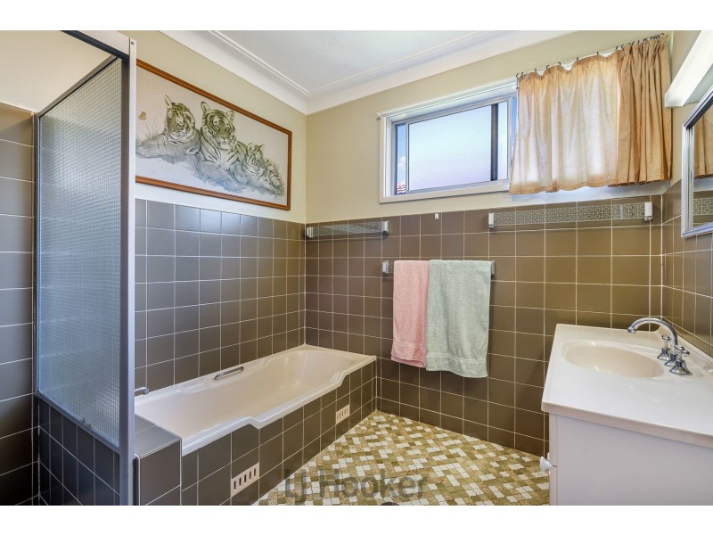 7 Christopher Avenue, Valentine NSW 2280