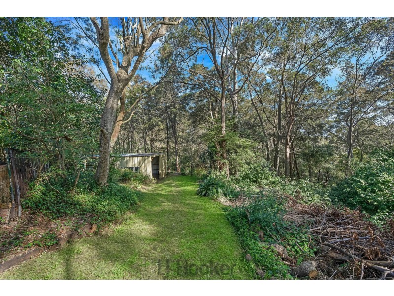 8 Barbara Street, Warners Bay NSW 2282