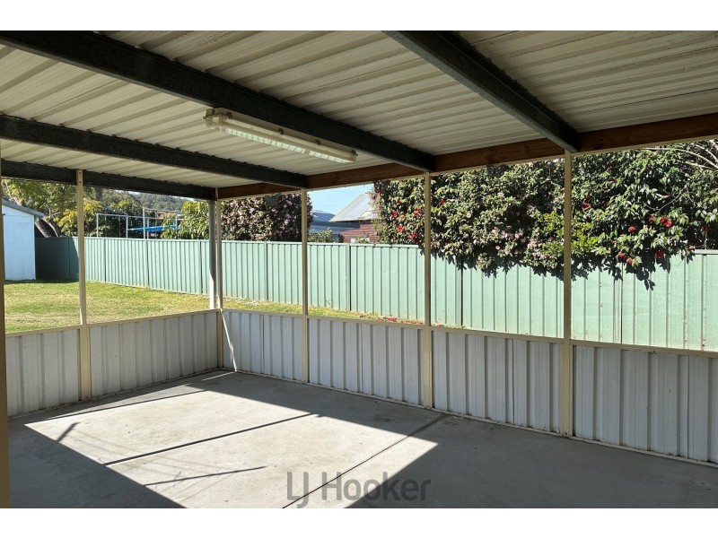 16 Albert Street, Speers Point NSW 2284
