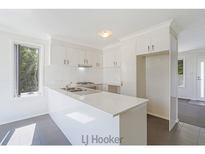 12/247 Warners Bay Road, Mount Hutton NSW 2290