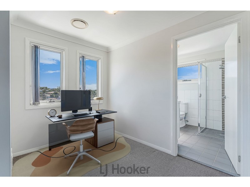 12/247 Warners Bay Road, Mount Hutton NSW 2290