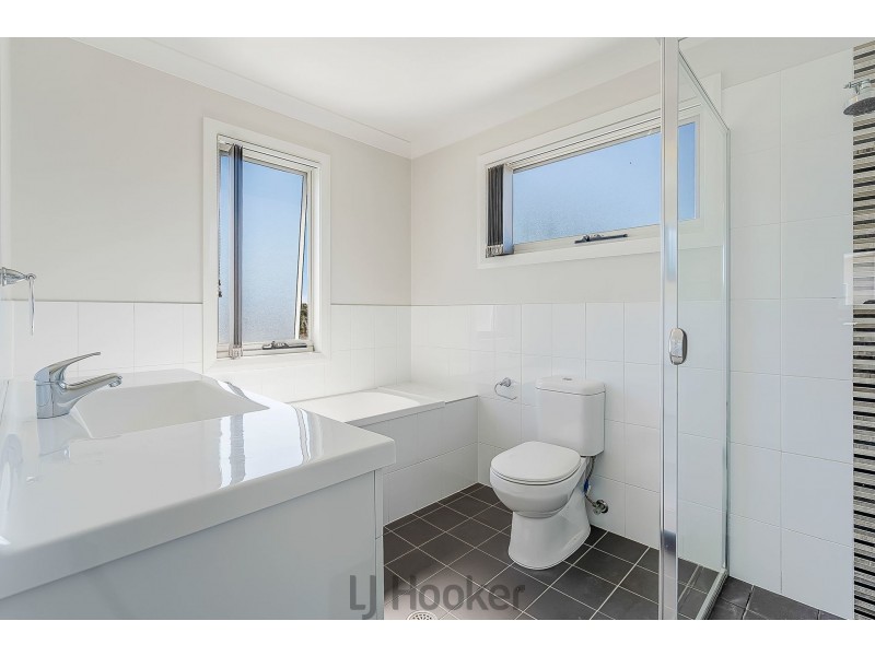 12/247 Warners Bay Road, Mount Hutton NSW 2290