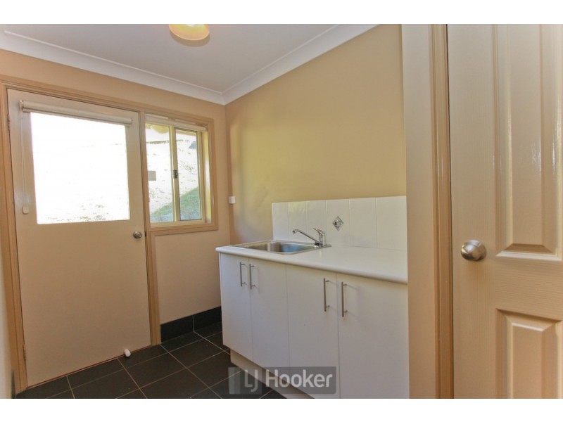89 East Street, Warners Bay NSW 2282