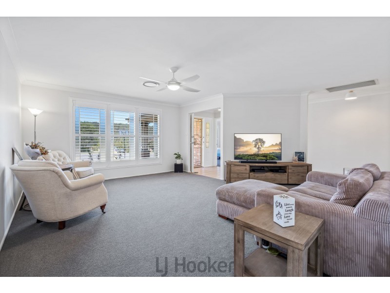 19 Mountbatten Place, Valentine NSW 2280