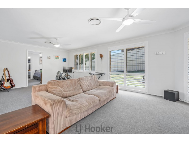 19 Mountbatten Place, Valentine NSW 2280