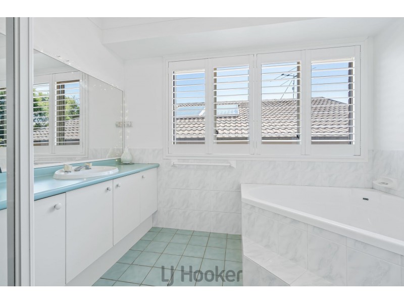 19 Mountbatten Place, Valentine NSW 2280