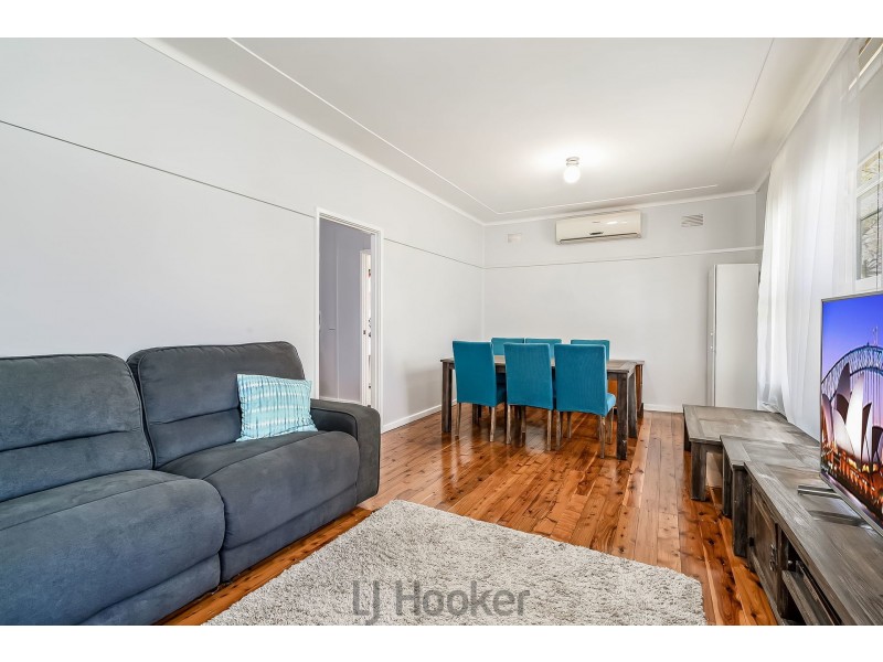 19 Leicester Avenue, Belmont North NSW 2280