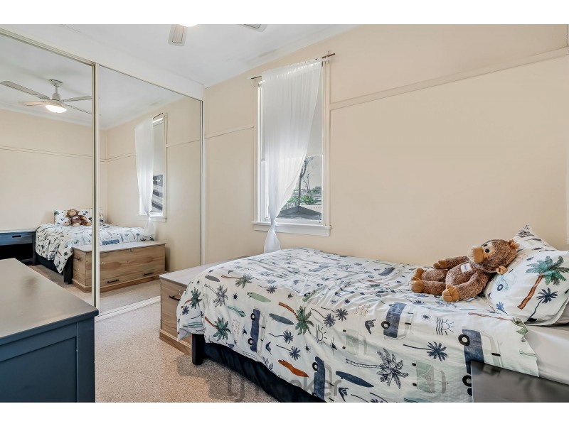 19 Leicester Avenue, Belmont North NSW 2280